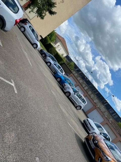 Spacieux - Proche-Gare - Parking Bourg-en-Bresse Luaran gambar